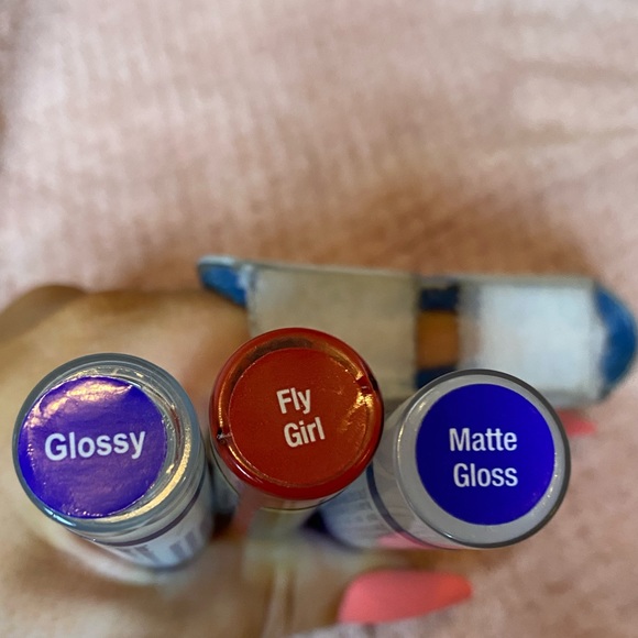 Lipsense - Picture 3 of 3